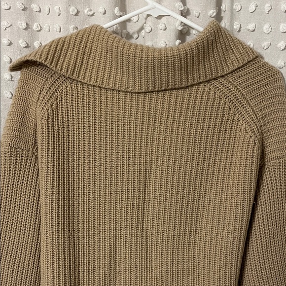 VINCE V-Neck Collared Sweater - Picture 6 of 10